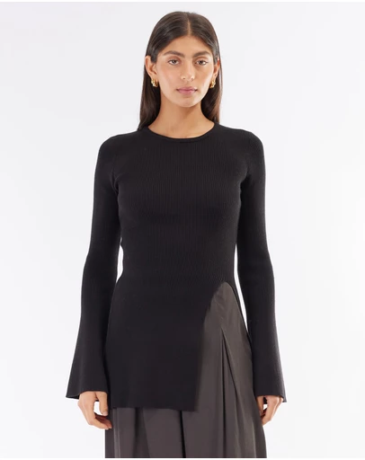 Amelius - Joanne Flare Sleeve Knit