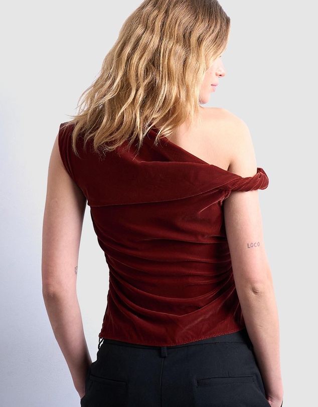 TOPSHOP - Twist Shoulder Velvet Top