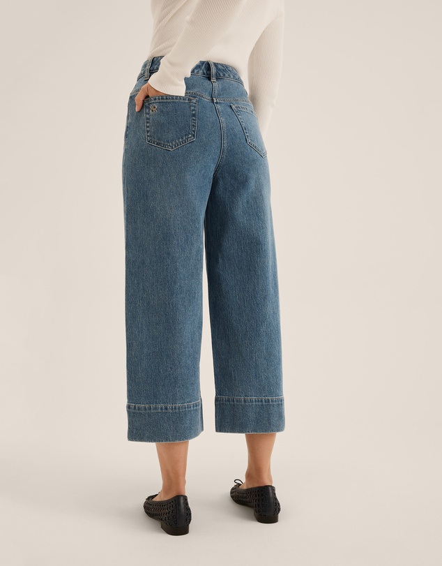 Review - Isla Crop Jean
