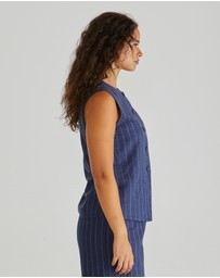Sass - Petra Vest