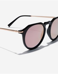 Hawkers Co - HAWKERS Sunglasses for Men and Women - Protection UV400 WARWICK CROSSWALK Model - Round Sunglasses