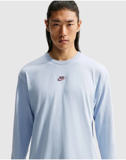 Nike - Sportswear Premium Essentials Long-Sleeve T-Shirt