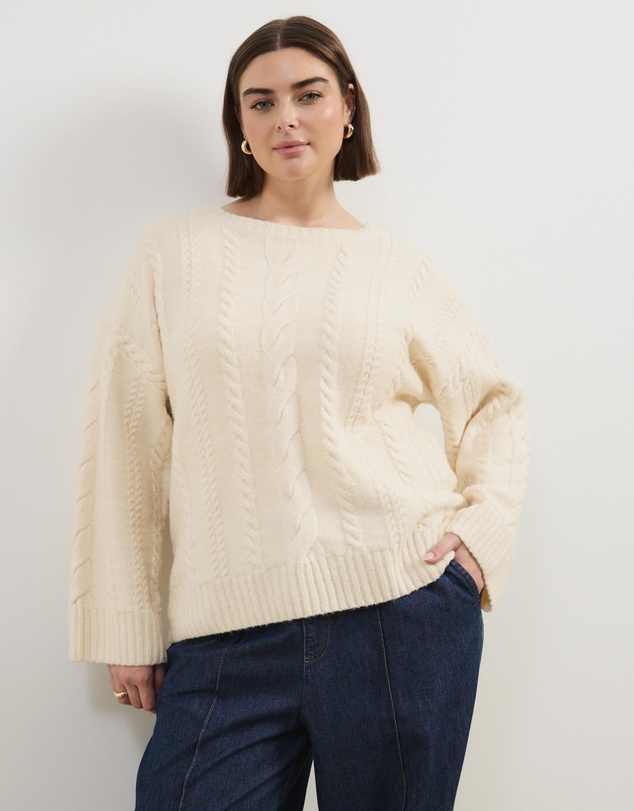 Atmos&Here Curvy - Drew Oversized Textured Cable Knit Jumper