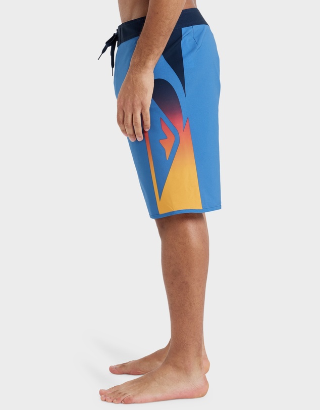 Quiksilver - Mens Surfsilk Holmes 20