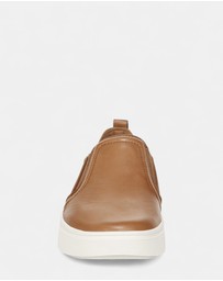 Vionic - Kimmie Sneaker - Tan