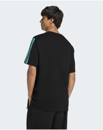 adidas Performance - MERCEDES - AMG PETRONAS FORMULA 1 TEAM DNA TEE Mens