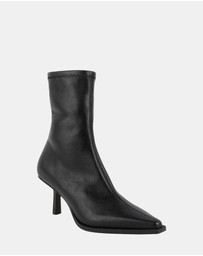 Steve Madden - Briane Black Boots