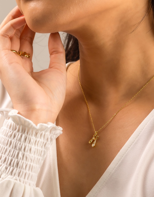 Wanderlust + Co - Alphabet Bubble Pendant Necklace - Letter H