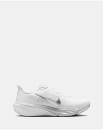 Nike - Pegasus 42 - Women's