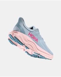 HOKA - Arahi 8 - Women's