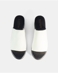 Therapy - Graf Platform Sandals