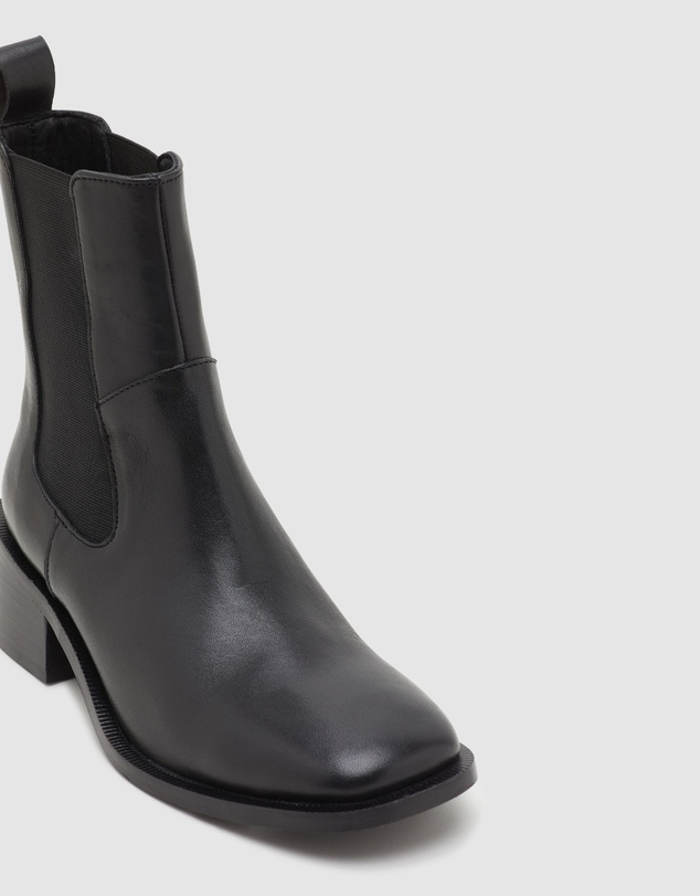 Oxford - Brooke Pull On Mid Boot