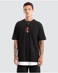 Kiss Chacey - Eternal Box Layer Tee