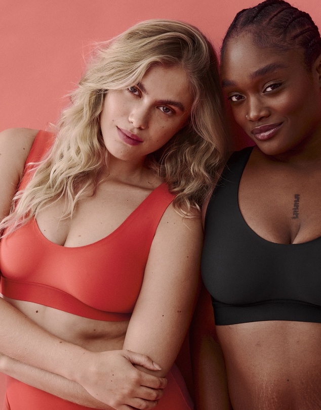 Naturana - Back & Side Smoothing Wirefree Crop Top Bra
