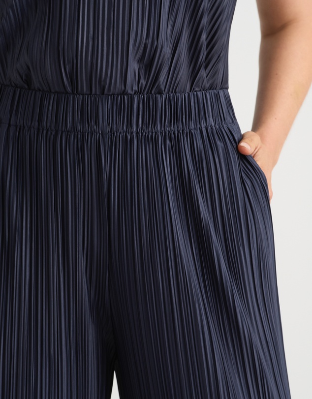 David Lawrence - Tauri Pleat Jersey Pants
