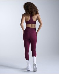 2XU - Form Racerback Medium Impact Sports Bra