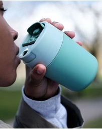 Joseph Joseph - Sipp™ Travel Mug with Flip-top Cap - 340 mL (12 fl. oz) (Green)