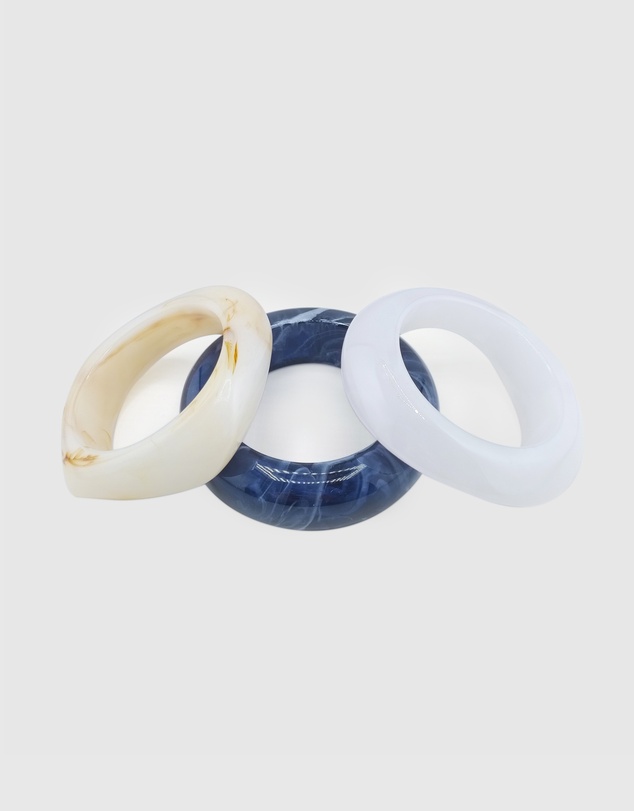 Izoa - Cove Bangle Stack