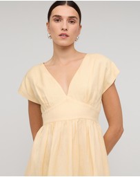 Staple the Label - Estelle Midi Dress