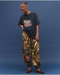 KINGA CSILLA - Avviso Lotus OG Tee