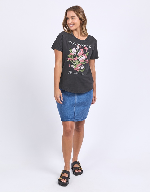 Foxwood - Flowers Tee