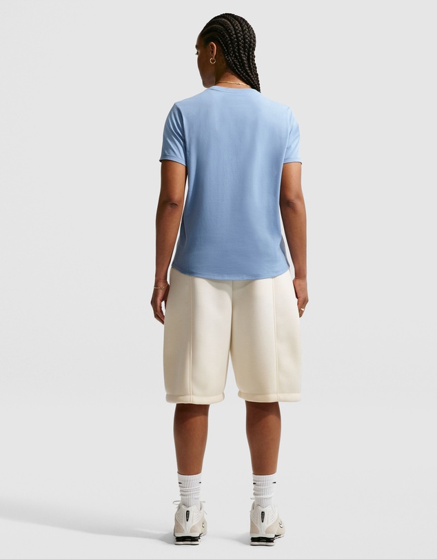 Nike - Nike Sportswear Club SS Tee