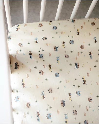 Kynd Baby - Fitted Cot Sheet in Pasture