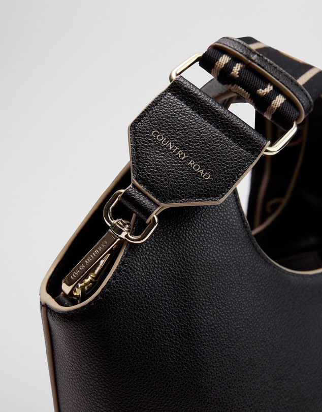 Country Road - Belle Bucket Bag