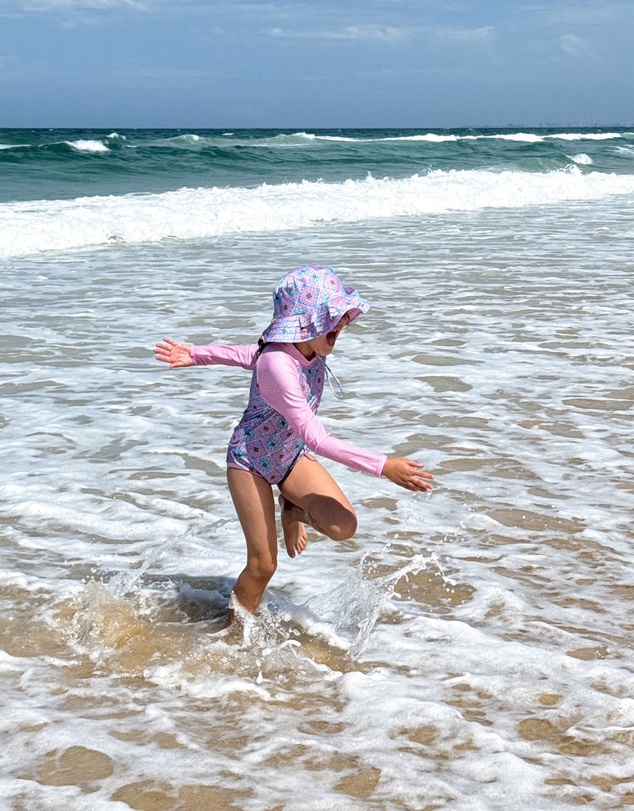 Tyoub - Tyoub Girls Long Sleeve One-Piece Swimsuit Petal Patchwork
