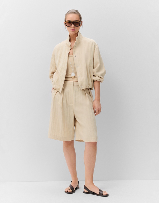 UNISON - Textured Pleat Bermuda Short