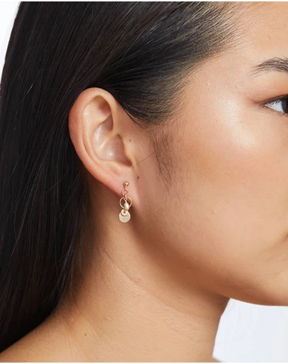 Alana Maria - Tilly Freshwater Pearl Earrings - Gold