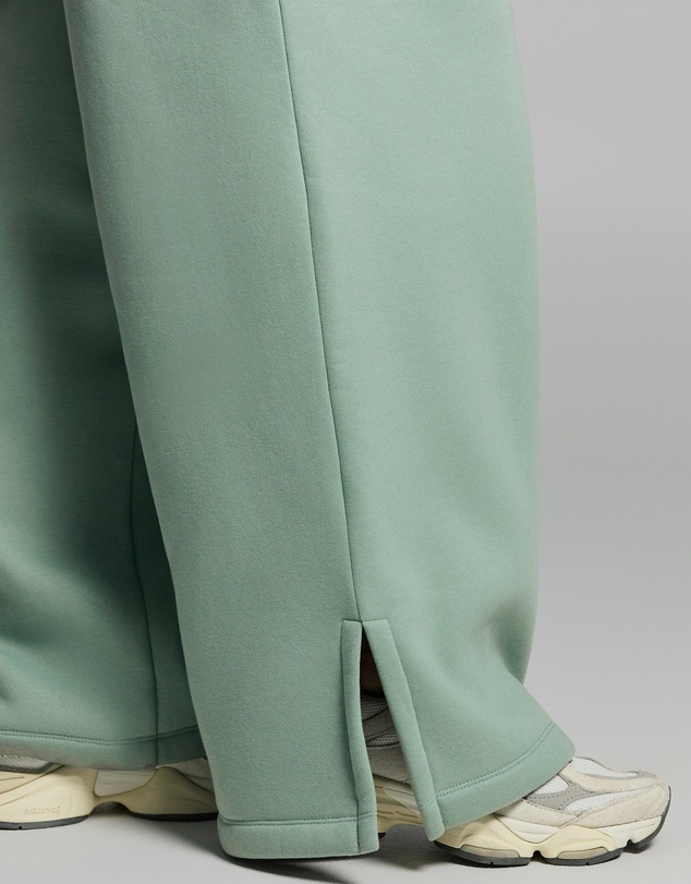Rockwear - Luxe Fleece Wide Leg Pants