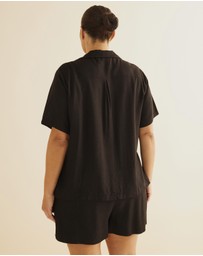 Atmos&Here Curvy - Alis Linen Blend Shirt