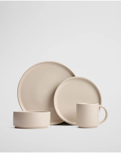 Country Road - Stakk 16-piece Dining Set