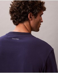 Calvin Klein Jeans - Script Logo Graphic Classic T-Shirt