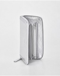 Cobb & Co - Portia RFID Protective Leather Zip Around Ladies Wallet