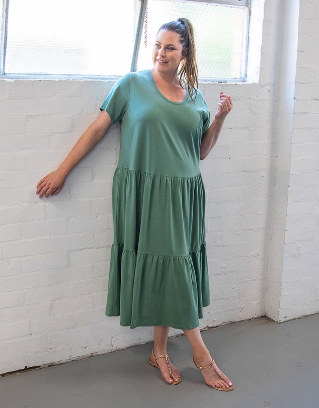 Love Your Wardrobe - Lana Knit Tiered Dress