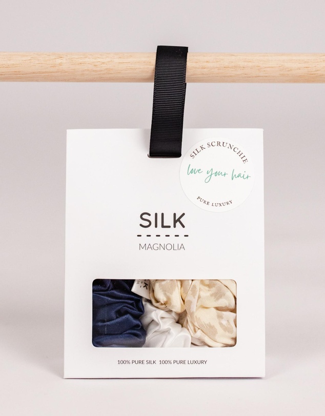 SILK MAGNOLIA - Pure Silk Scrunchie
