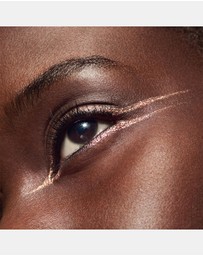 MAC - Dazzleshadow Liquid Eyeshadow