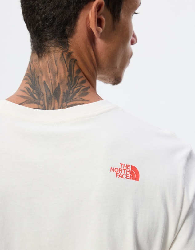 The North Face - Essential Mountain Relaxed Short Sleeve Graphic Tee