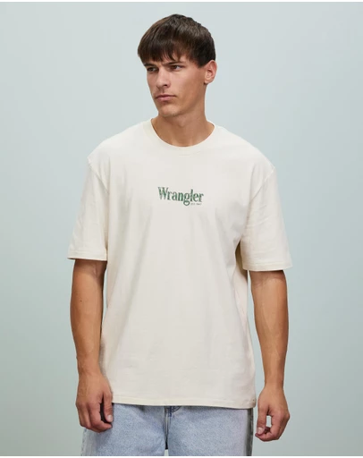 Wrangler - Baggy Model Tee