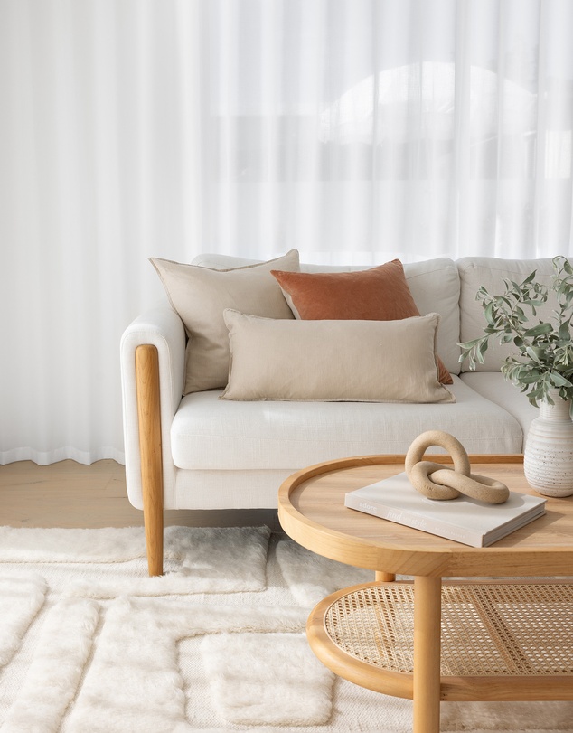 Bambury - Linen Hemmed Cushion