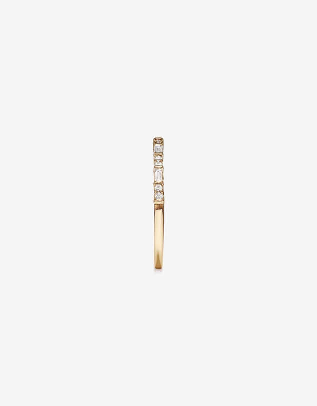 Michael Hill - Wedding Ring with 0.20 Carat TW of Diamonds in 14kt Yellow Gold
