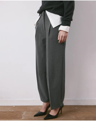 M.N.G - Straight-Fit Pleated Trousers