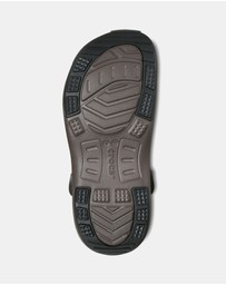 Crocs - Quick Trail Clogs - Unisex