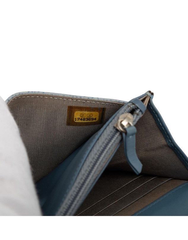Pre-Loved by Azura Reborn - Pre-Loved CC Caviar Wallet On Chain
