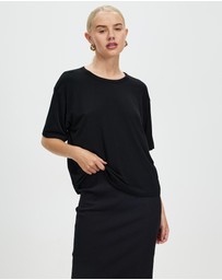 Third Form - Push Pull Tee