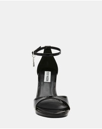 Steve Madden - Evers Black Patent Heels
