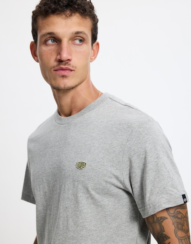 Deus Ex Machina - Shield Standard Tee
