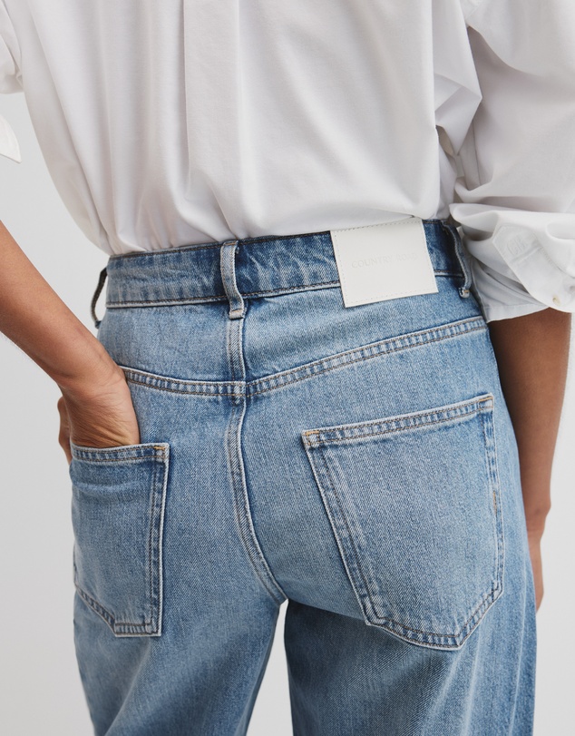Country Road - High Rise Barrel Jean